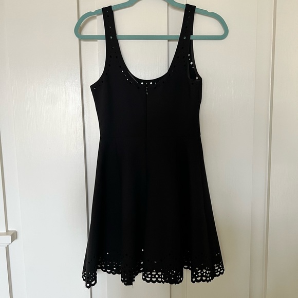 Elizabeth and James Scoop Neck Mini Dress - Picture 6 of 7